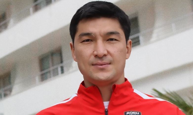 Футбольный клуб «Аксу» подписал контракт с казахстанским защитником