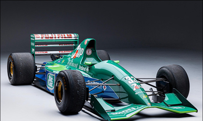 На продажу выставлен дебютный болид Михаэля Шумахера в «Формуле‑1»