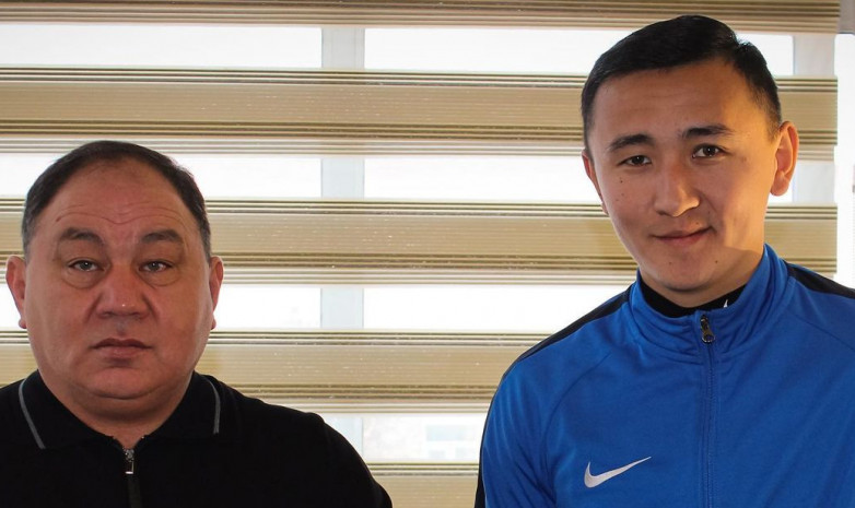 Футбольный клуб «Махтаарал» подписал контракт с казахстанским защитником