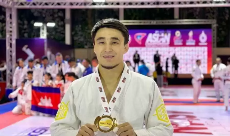 Қазақстандық спортшы джиу-джитсудан Азия чемпионы атанды