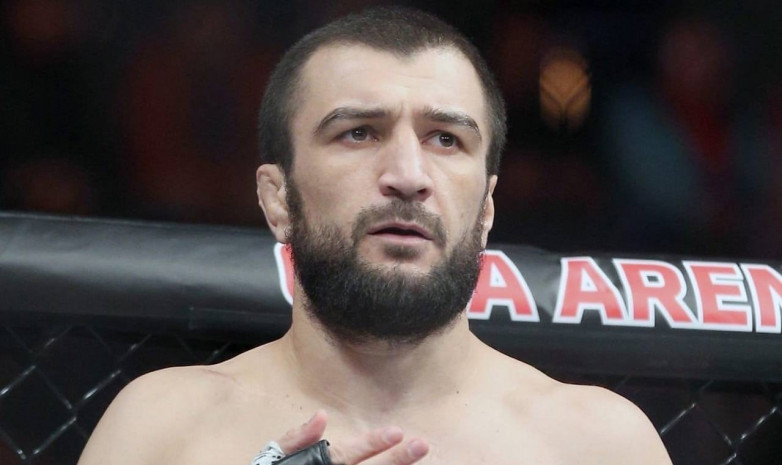 Брат Хабиба снялся с боя с экс-соперником казахстанского финишера из UFC