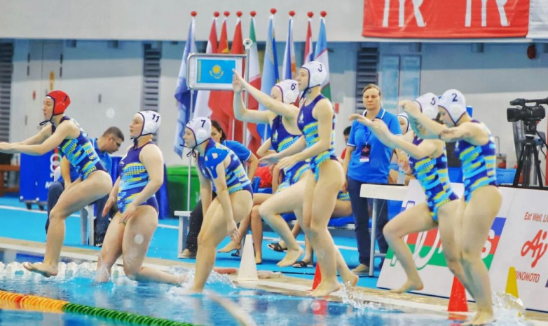 Женская сборная Казахстана досрочно выиграла чемпионат Азии по водному поло