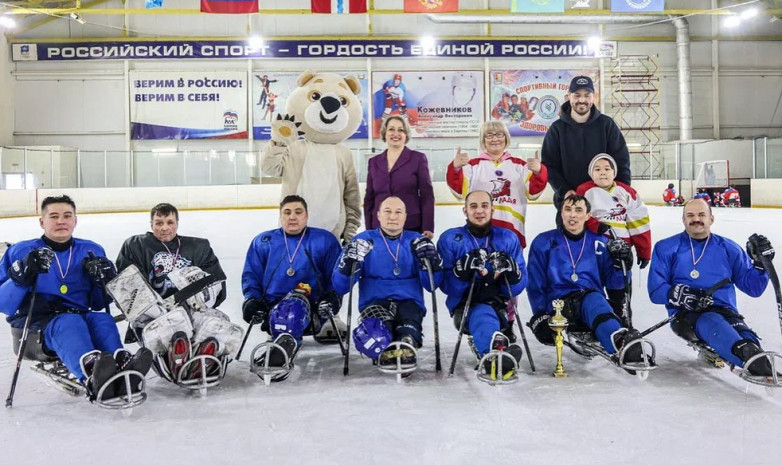 Казахстанская команда по пара-хоккею завоевала серебро в турнире «Кубок Сибири»