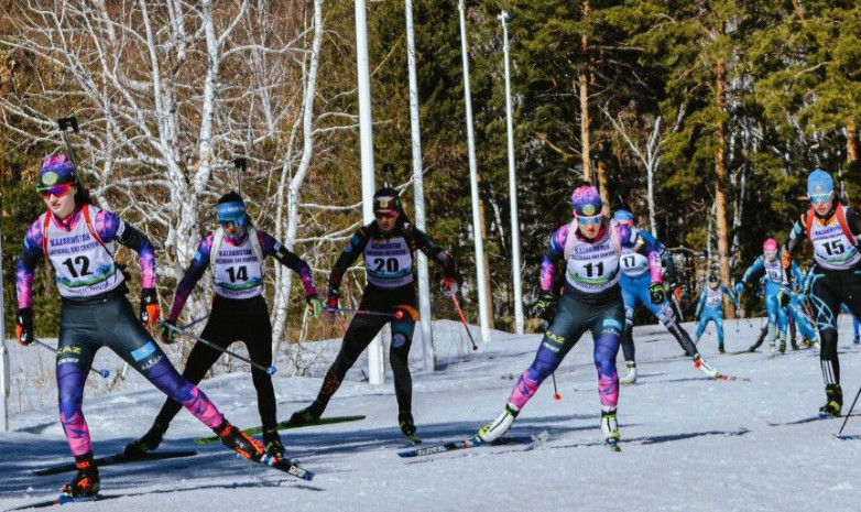 Жена отбывшего 4-летнюю дисквалификацию лыжника Полторанина выиграла вторую гонку подряд на чемпионате страны в Щучинске