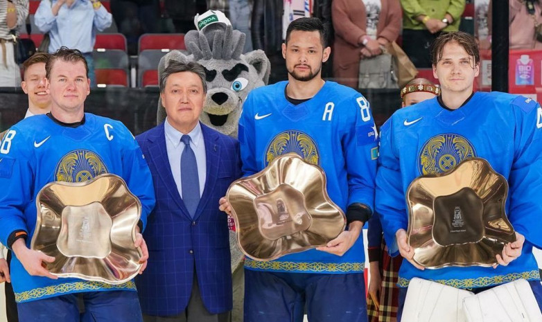 Названы трое лучших игроков сборной Казахстана на чемпионате мира-2023 по хоккею