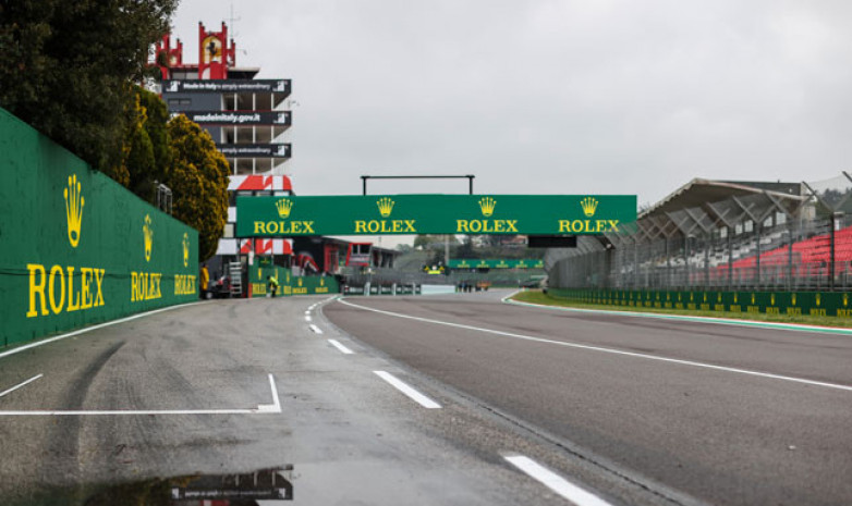 Гран-при Формулы-1 в Имоле отменен из-за наводнения