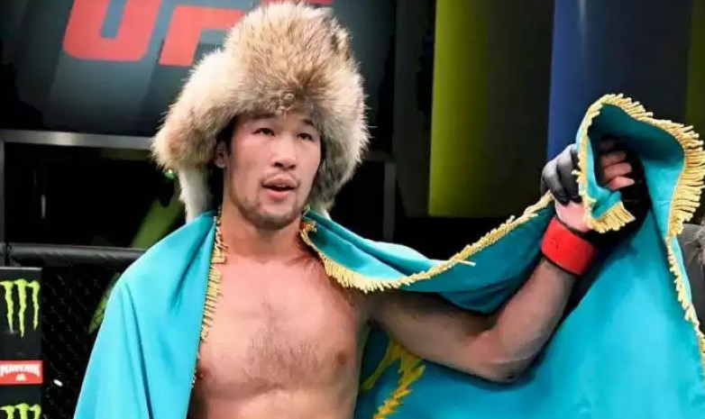 Шавкат Рахмонов назвал имя бойца из Казахстана, который может попасть в топ-5 UFC