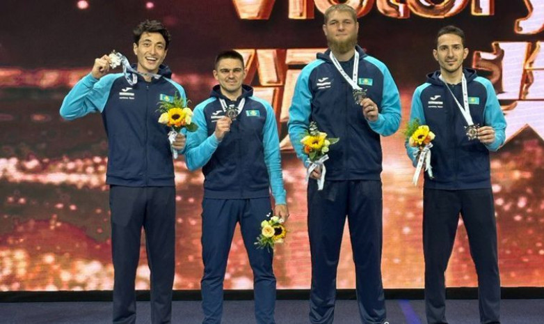 Семсерлесуден Қазақстан құрамасы Азия чемпионатында күміс жүлдеге ие болды