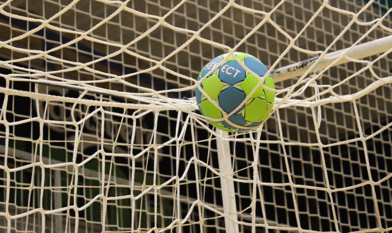 Юношеская сборная Казахстана стартовала с поражения на чемпионате Азии по гандболу