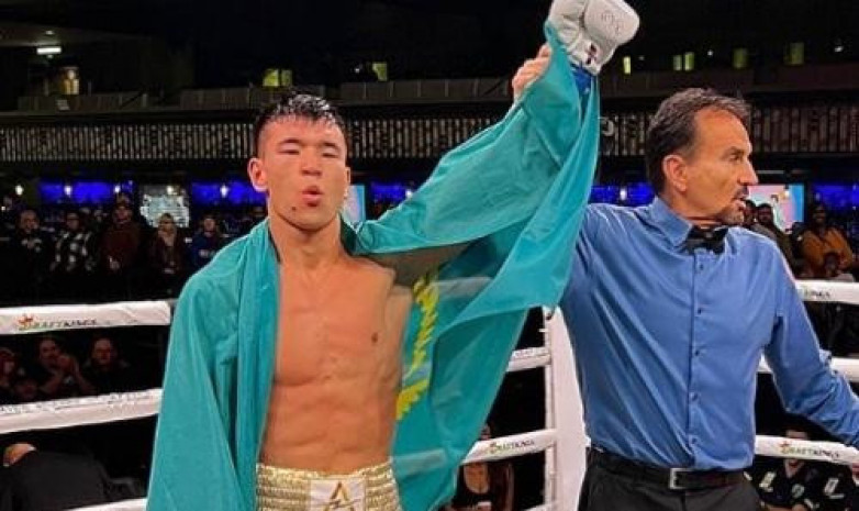 Казахстанский боксер нокаутировал соперника в США