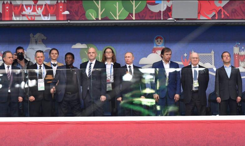 Бородюк с Путиным смотрел матч открытия Кубка Конфедераций