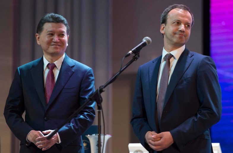 Экс-глава FIDE Кирсан Илюмжинов и ее новый президент Аркадий Дворкович