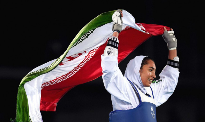 Единственная олимпийская медалистка Ирана бежала из страны