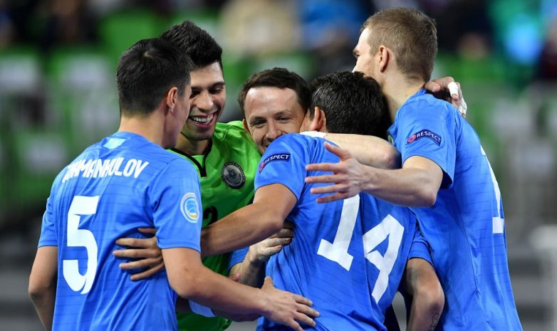 ЕВРО-2018: Сборная Казахстана сыграла вничью с Россией и заняла первое место в группе