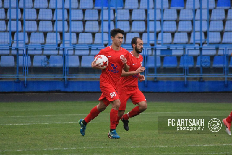 Акмаль Бахтияров в составе ФК «Арцах»
