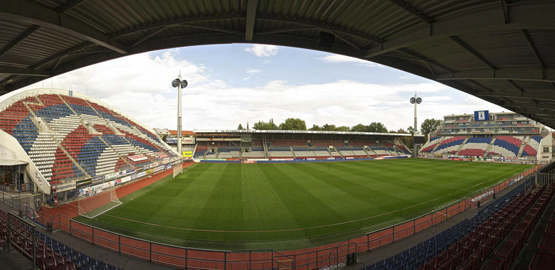 «Сигма» проводит домашние матчи на стадионе «Андрув»
