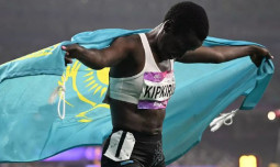 Натурализованная кенийка подарила Казахстану первую медаль в легкой атлетике на Азиаде