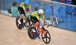 Казахстанские гонщики выгрызли первую медаль в велоспорте на Азиаде