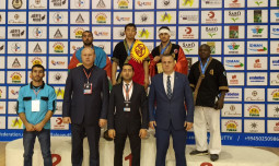 Кыргызстанцы завоевали 4 золота на чемпионате мира по ММА и грэпплингу